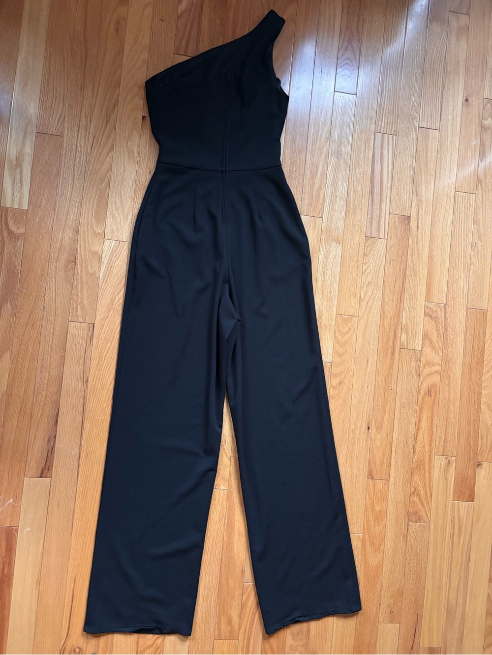 Women's Black One-Shoulder Jumpsuit